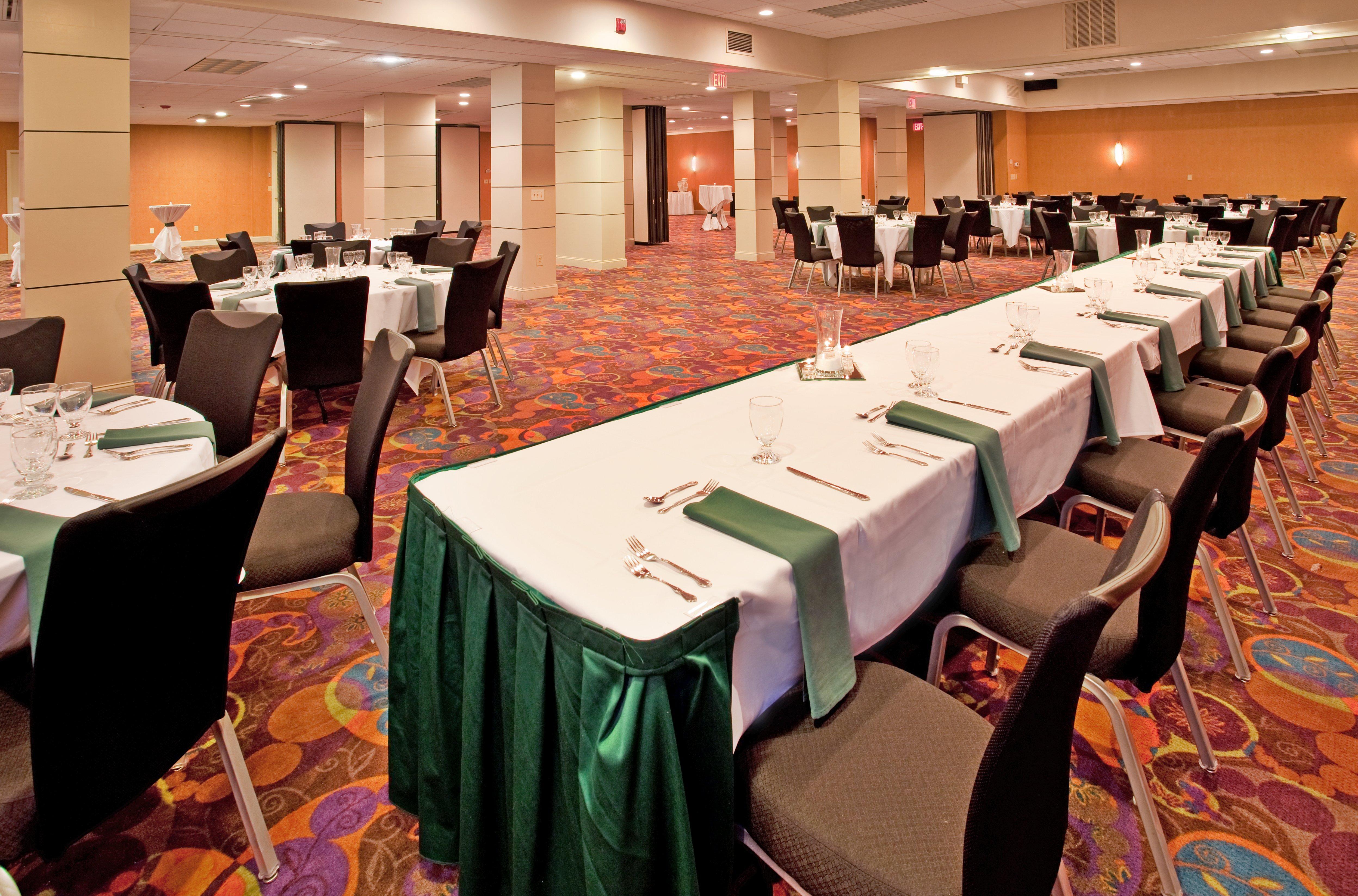 Doubletree By Hilton Manchester Airport Hale  Exterior photo